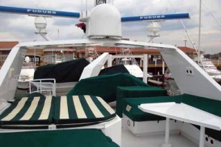 TURNIN LEFT -  Sundeck
